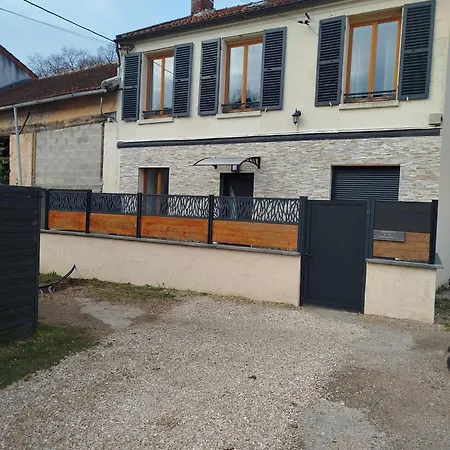La Lavandiere Holiday home Gouvernes